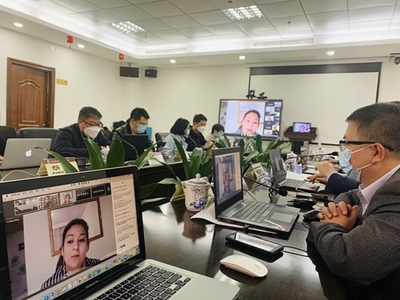 溫州肯恩大學中國防疫翻譯志愿服務(wù) 打字復印助力抗疫前線